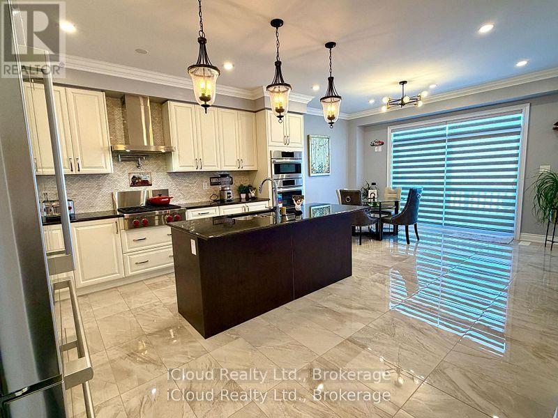 56 Esther Crescent, Thorold, ON - Indoor Photo Showing Kitchen With Upgraded Kitchen