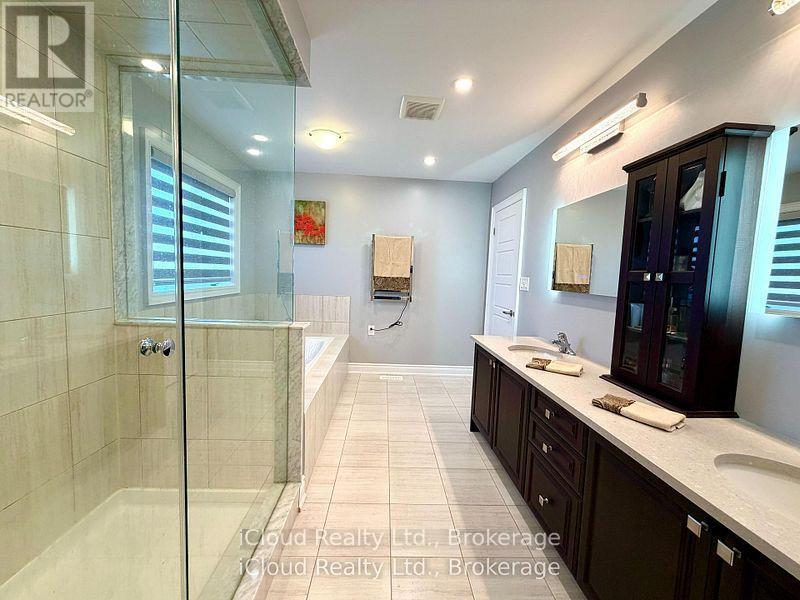 56 Esther Crescent, Thorold, ON - Indoor Photo Showing Bathroom