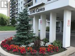 PH 10 - 1100 CAVEN STREET Mississauga, ON L5G 4N3