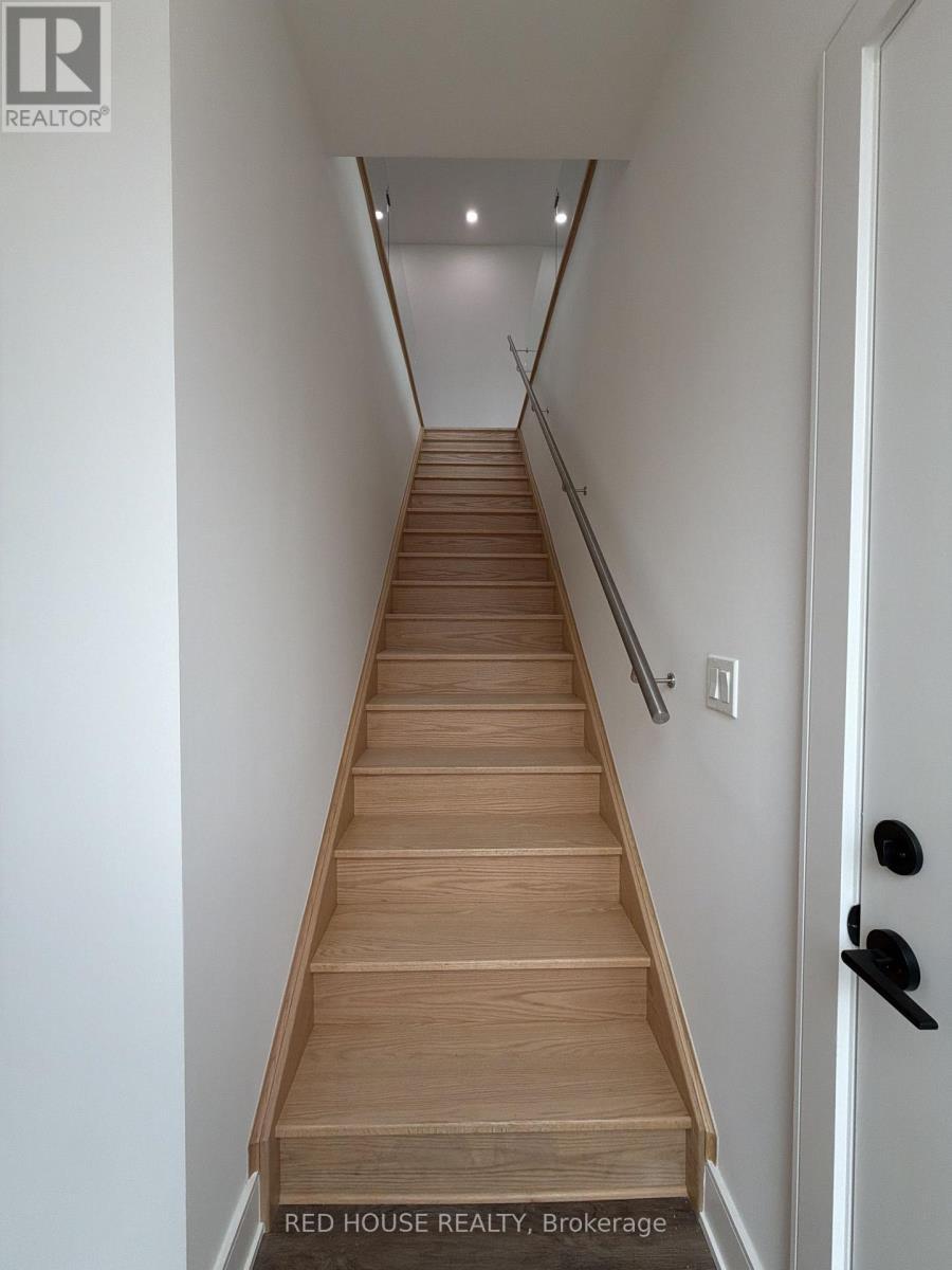177 Everett Common, St. Catharines, ON - Indoor Photo Showing Other Room