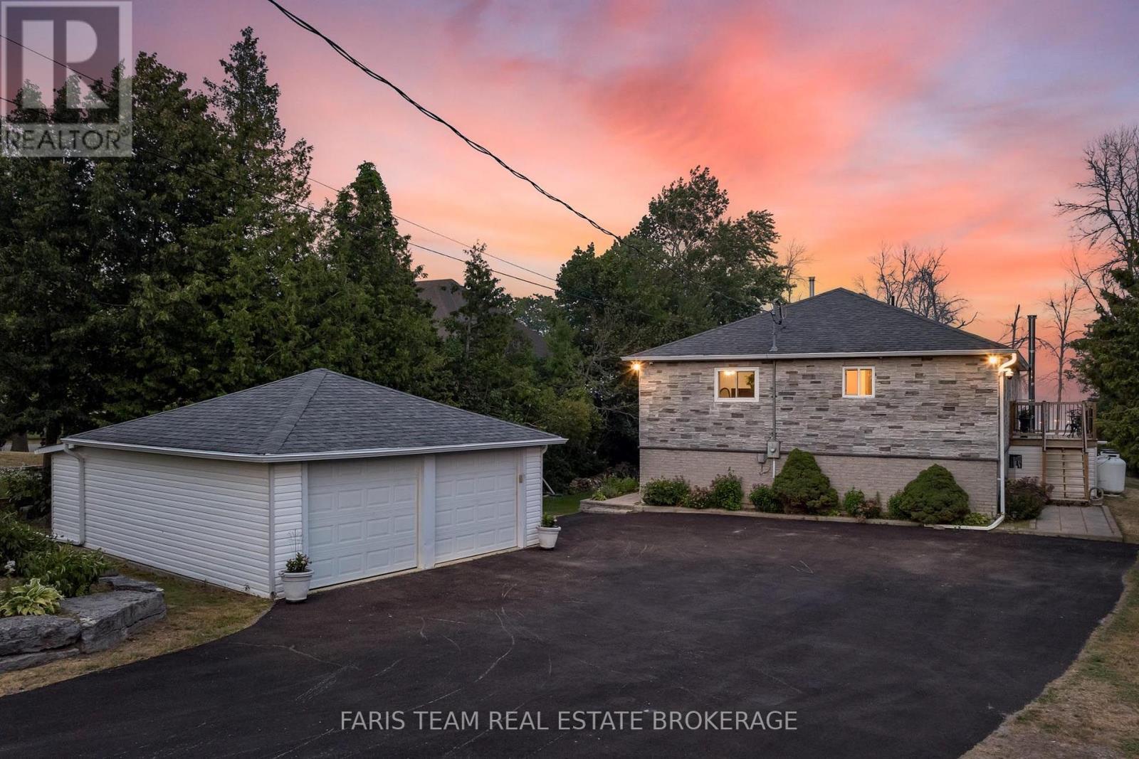 93 Silver Birch Crescent, Tay, ON - Outdoor
