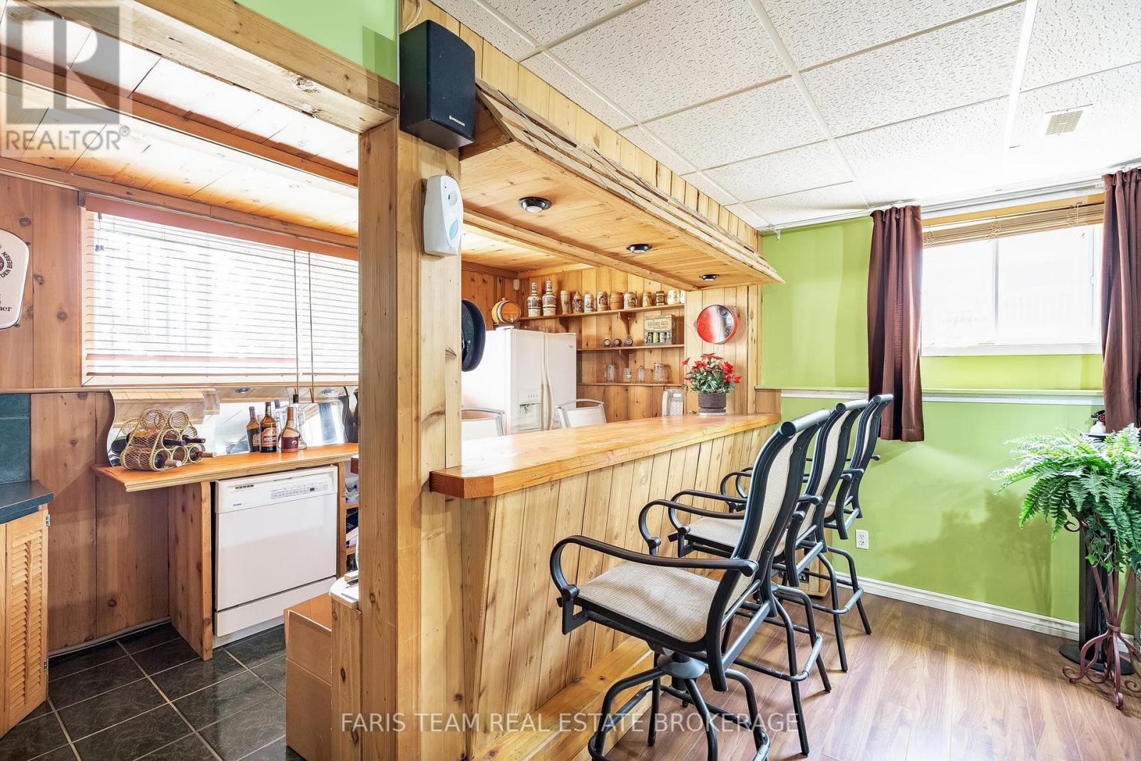 93 Silver Birch Crescent, Tay, ON - Indoor