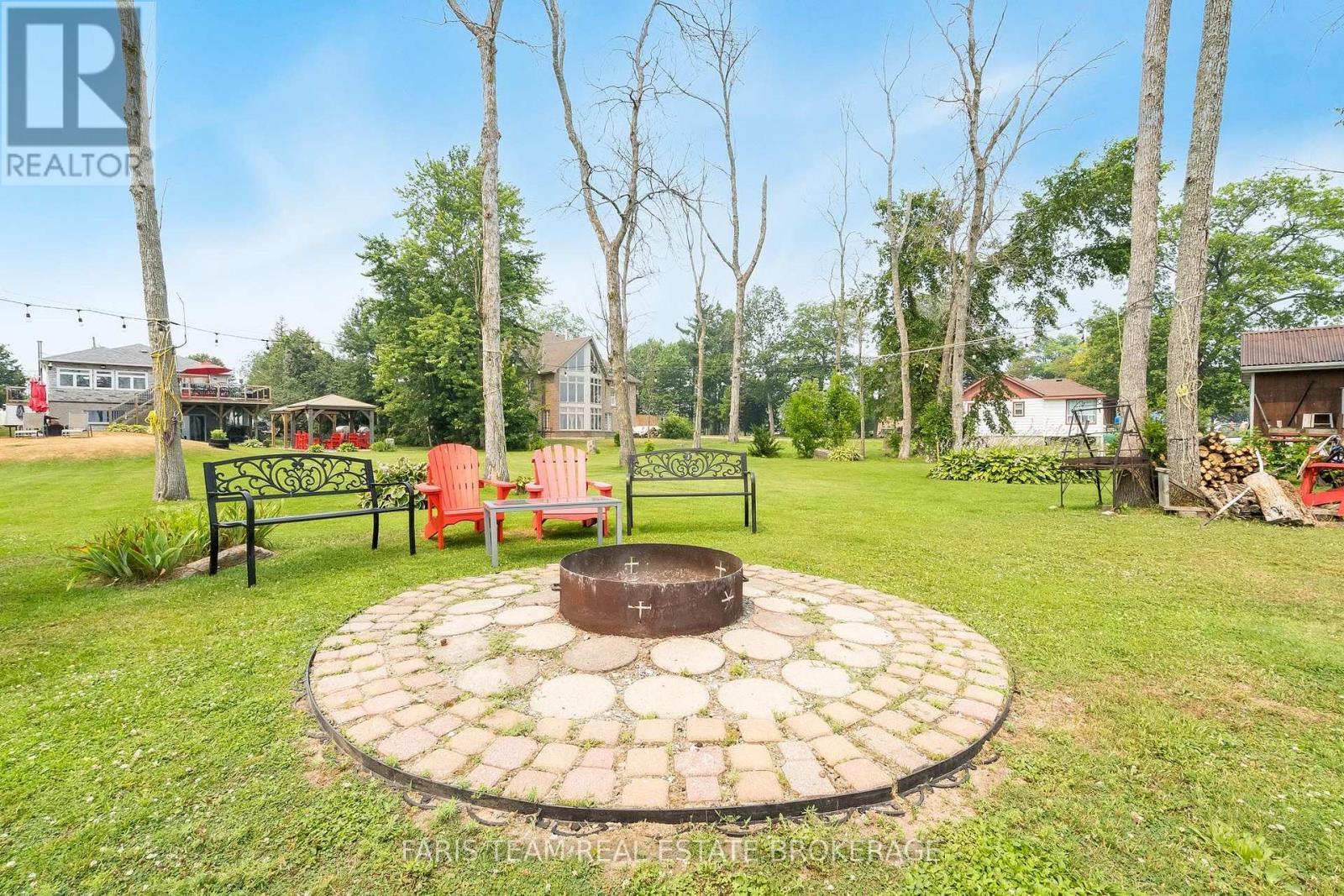 93 Silver Birch Crescent, Tay, ON - Outdoor