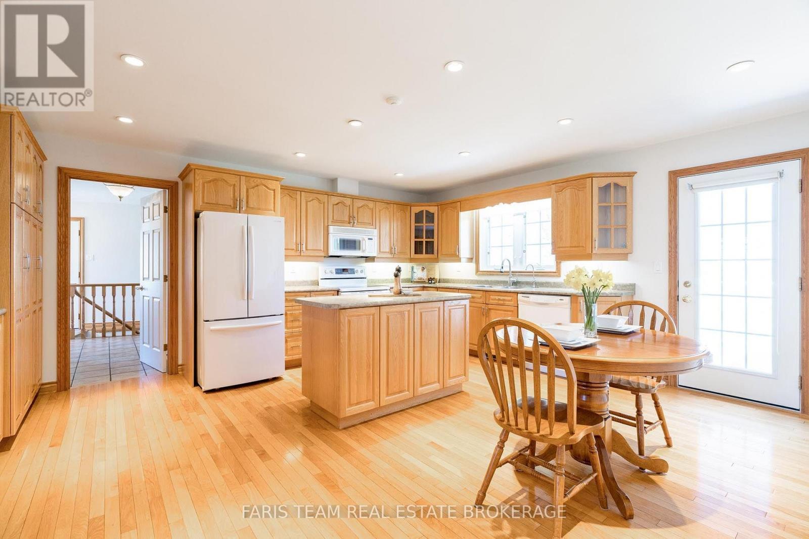 8485 Highway 93, Tiny, ON