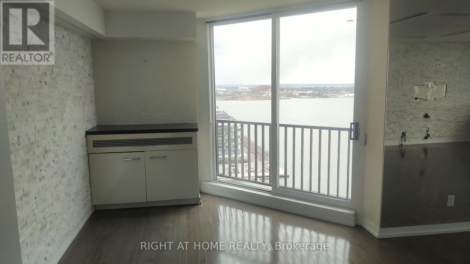 2803 - 33 Harbour Square, Toronto, ON - Indoor Photo Showing Other Room