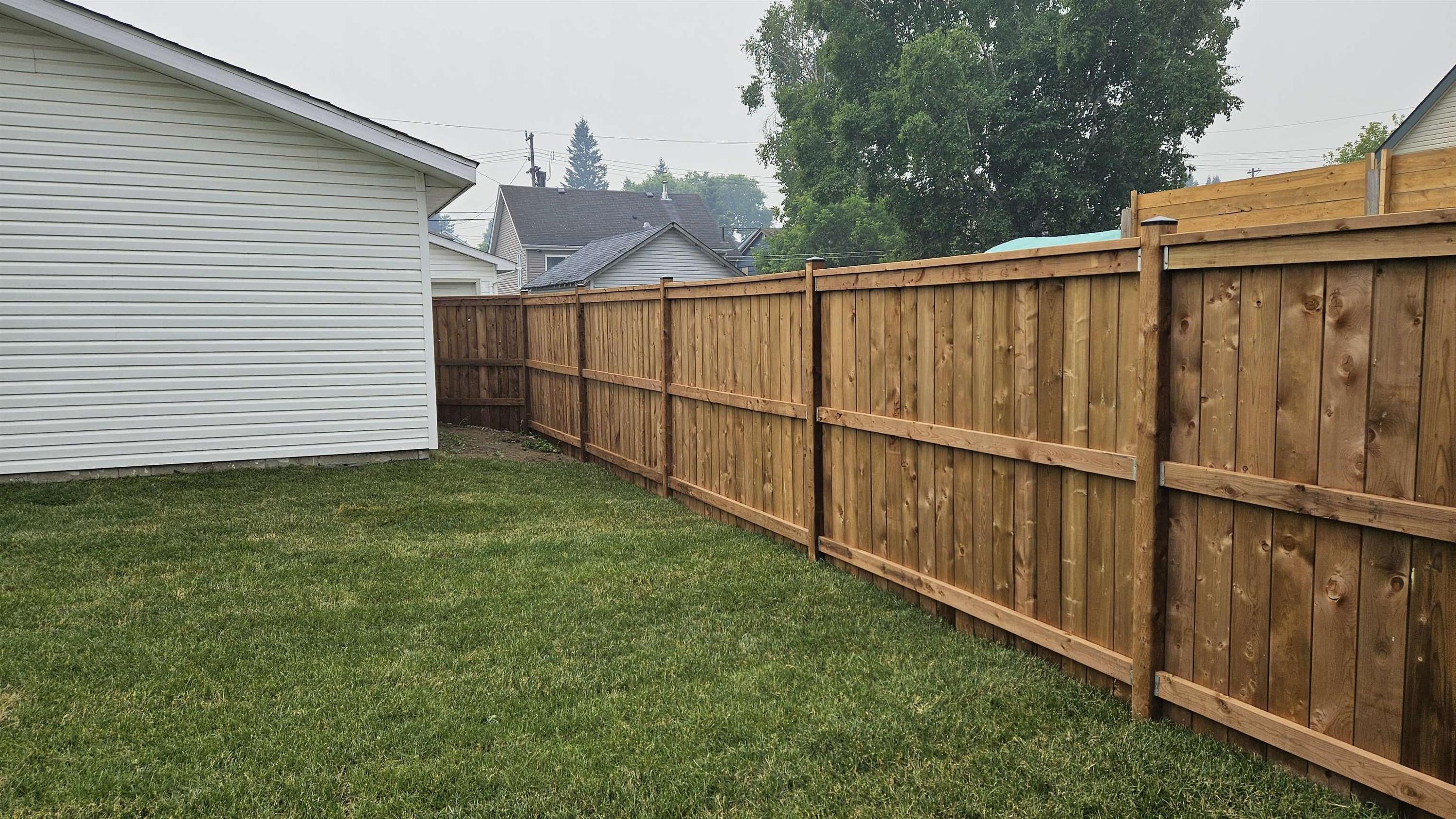 72 Brent Street, Thunder Bay, ON - Outdoor