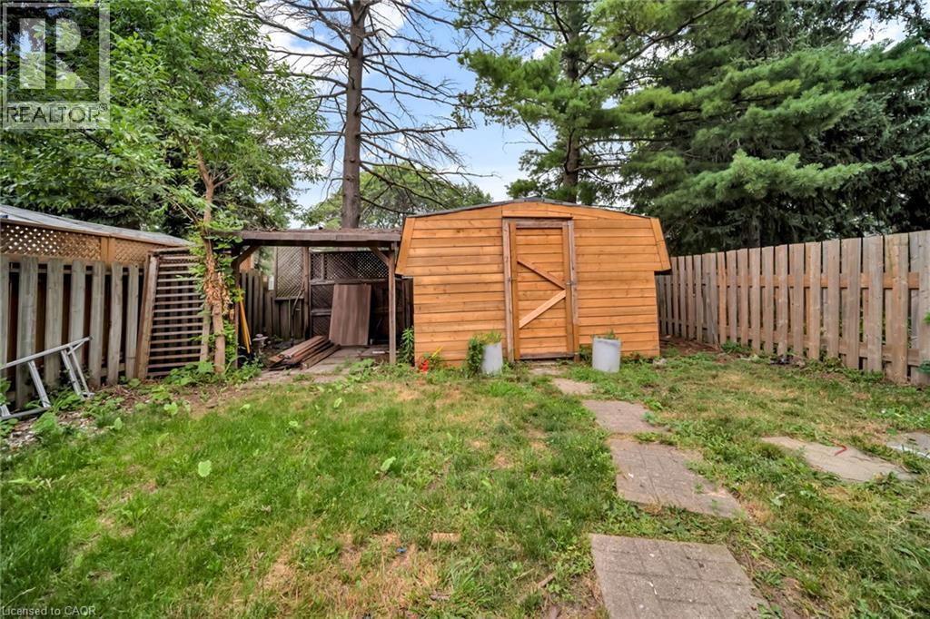 53 Burns Drive, Guelph, ON - Outdoor