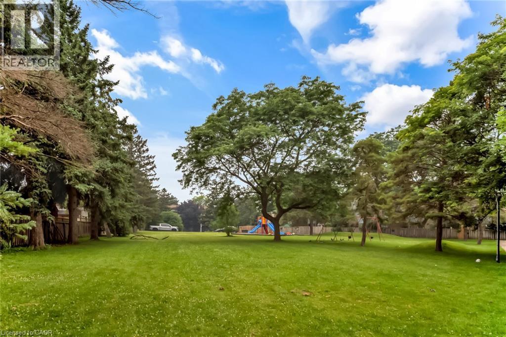 53 Burns Drive, Guelph, ON - Outdoor
