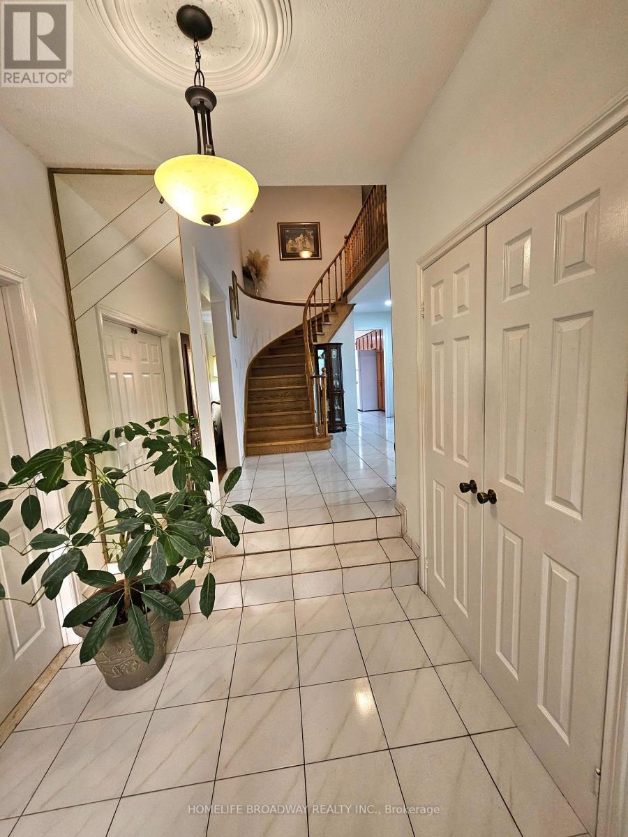 11 Perdue Court, Markham, ON - Indoor Photo Showing Other Room
