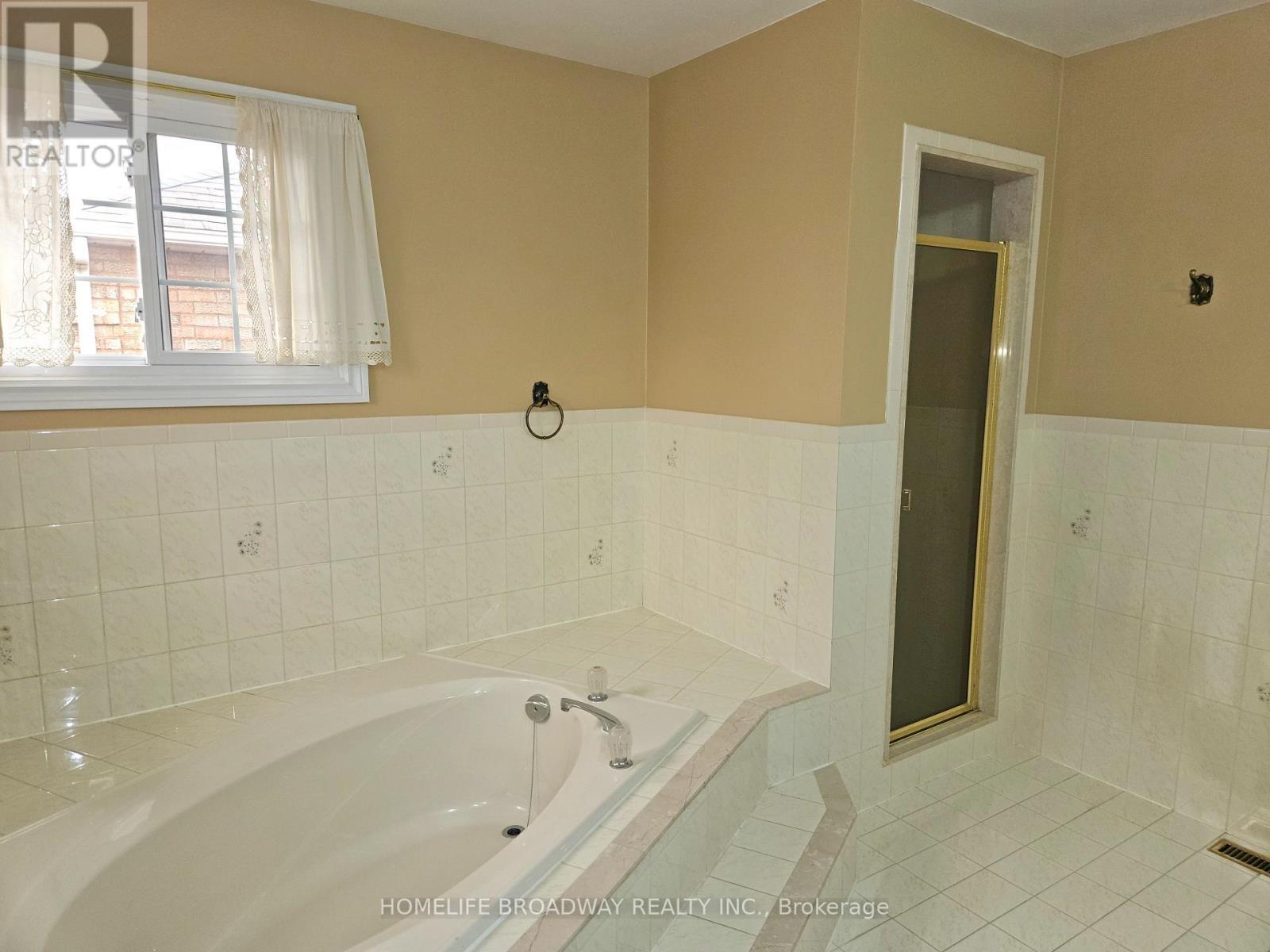 11 Perdue Court, Markham, ON - Indoor Photo Showing Bathroom