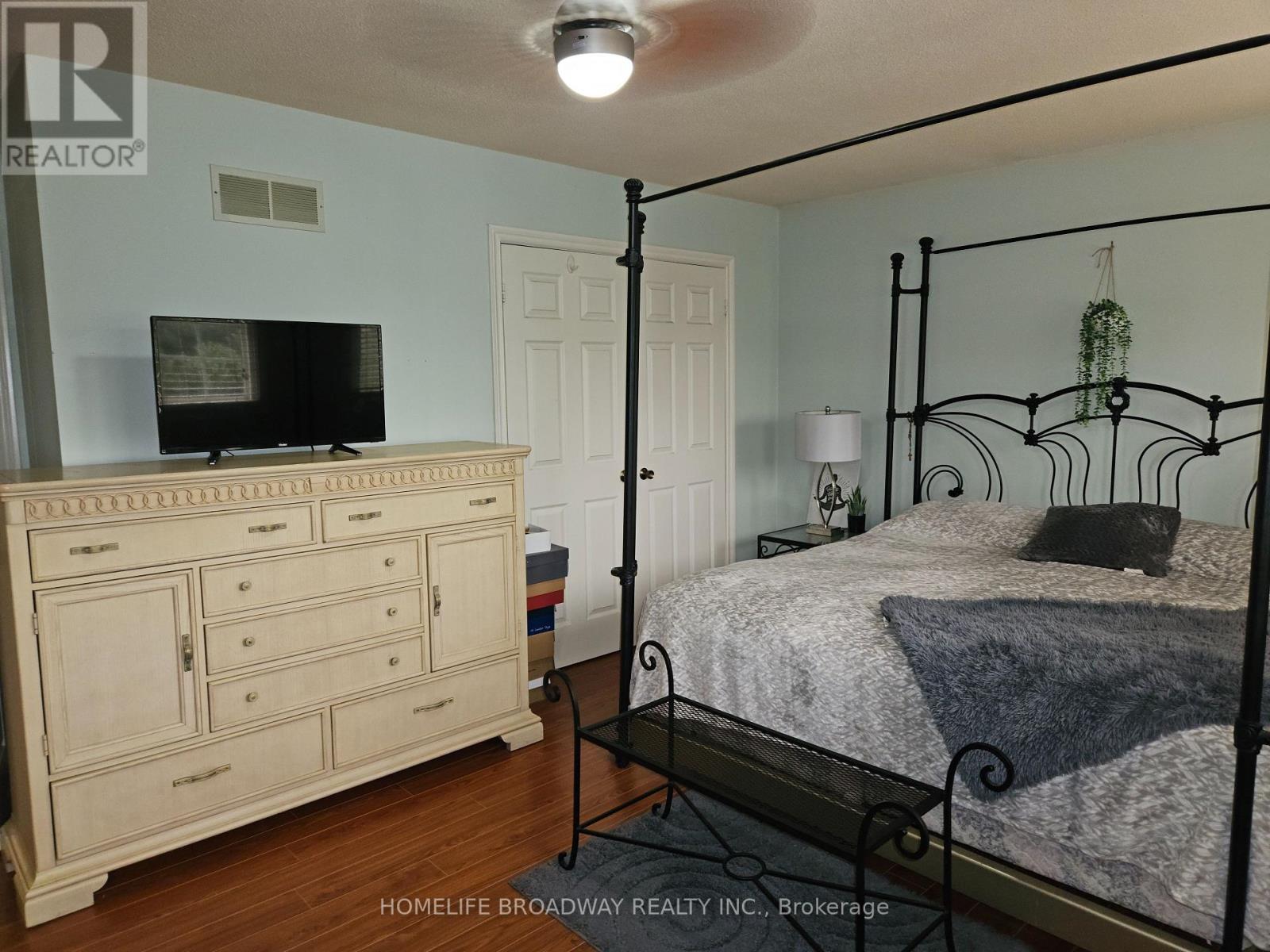 11 Perdue Court, Markham, ON - Indoor Photo Showing Bedroom