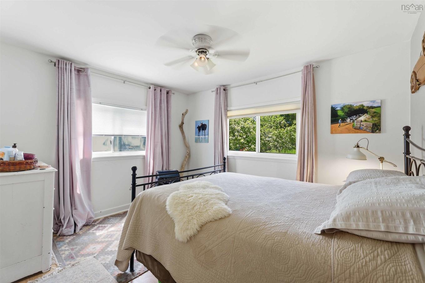46 Campbell Avenue, Windsor, NS - Indoor Photo Showing Bedroom