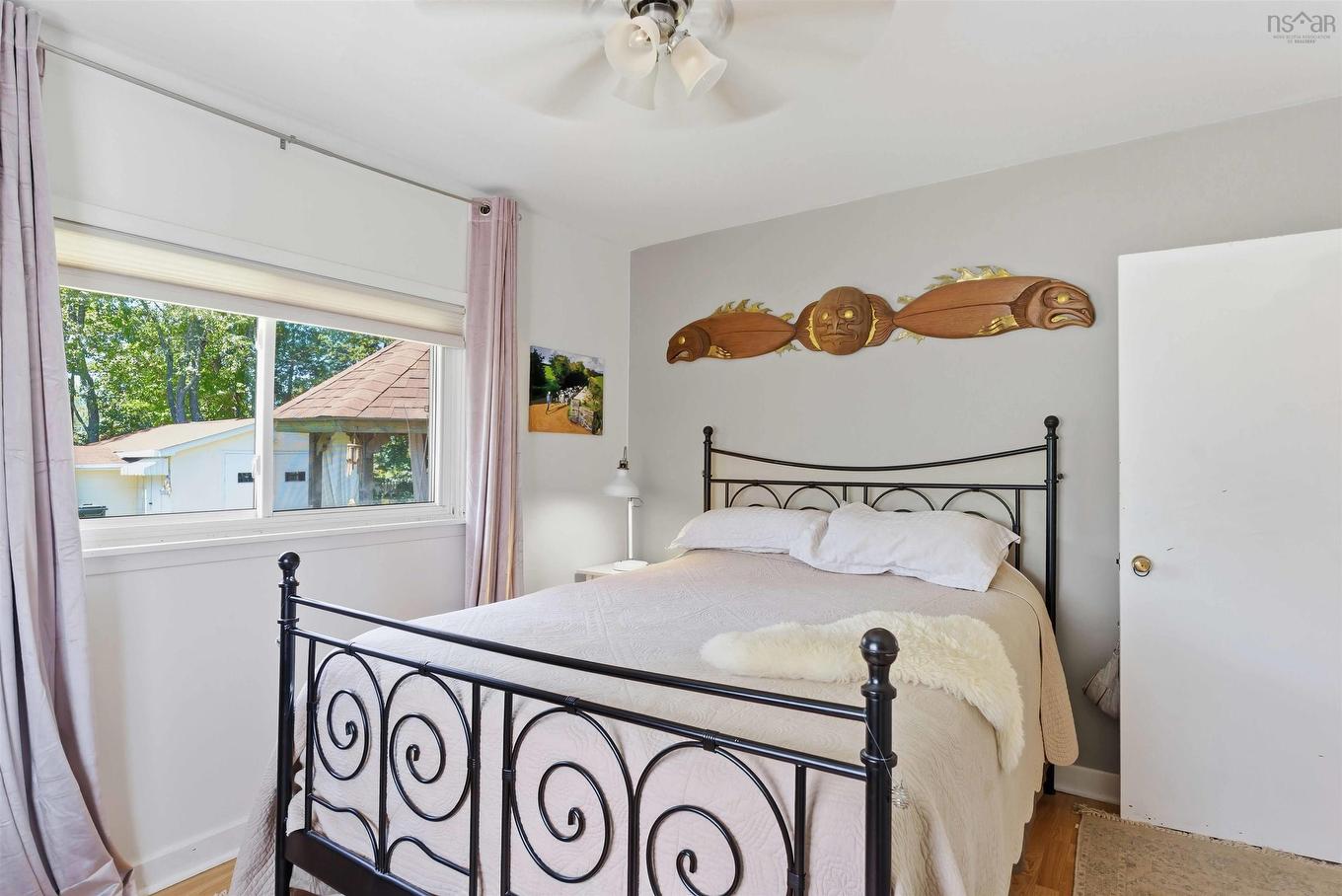 46 Campbell Avenue, Windsor, NS - Indoor Photo Showing Bedroom