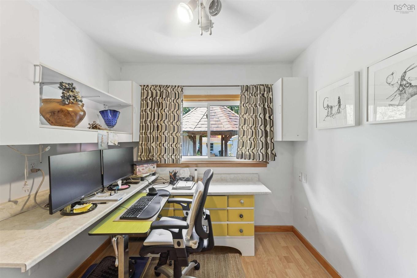 46 Campbell Avenue, Windsor, NS - Indoor Photo Showing Office