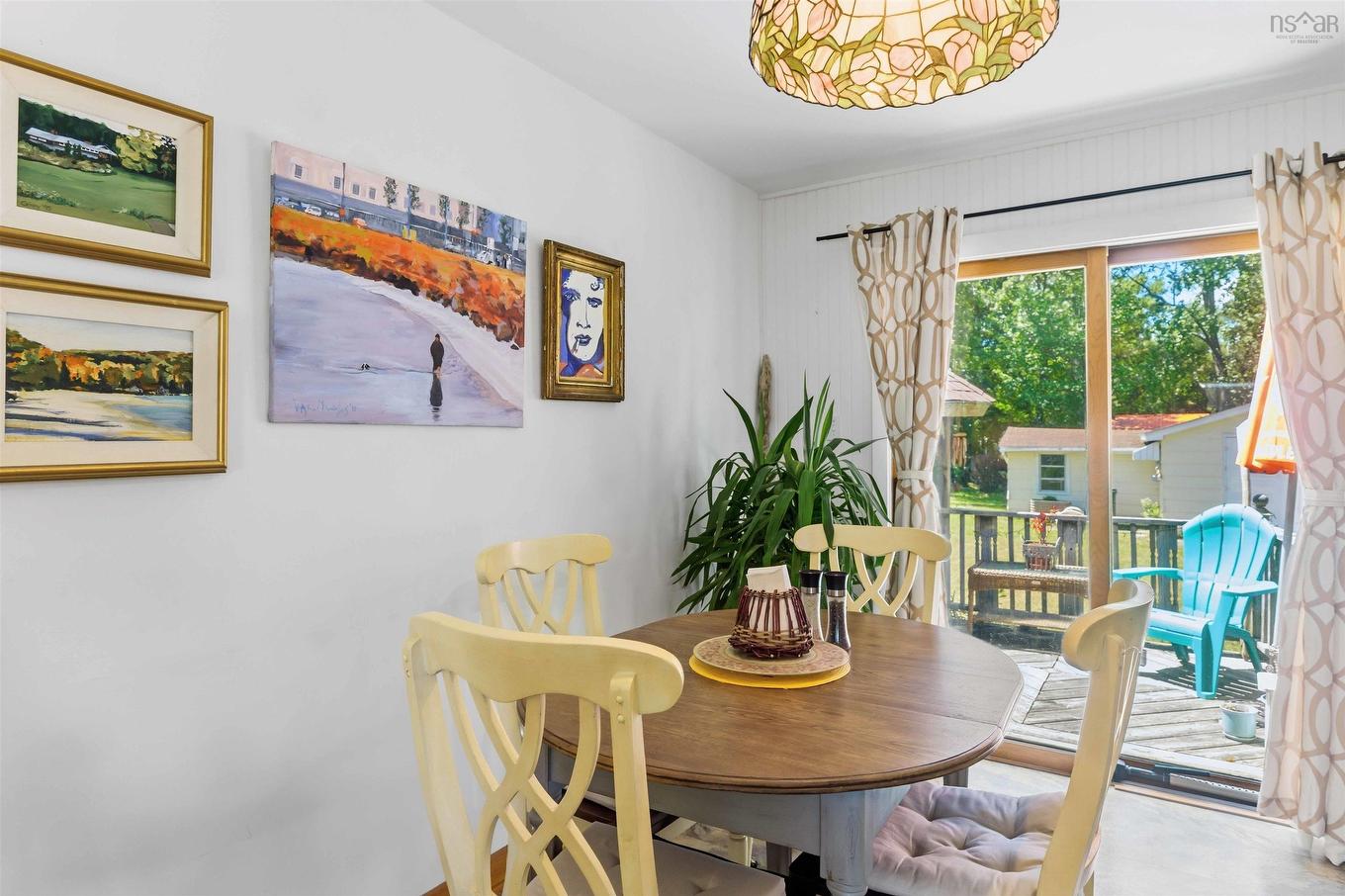 46 Campbell Avenue, Windsor, NS - Indoor Photo Showing Dining Room