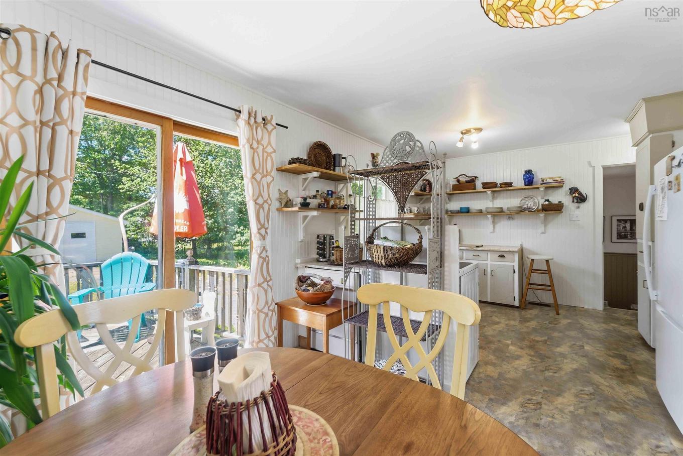 46 Campbell Avenue, Windsor, NS - Indoor Photo Showing Dining Room