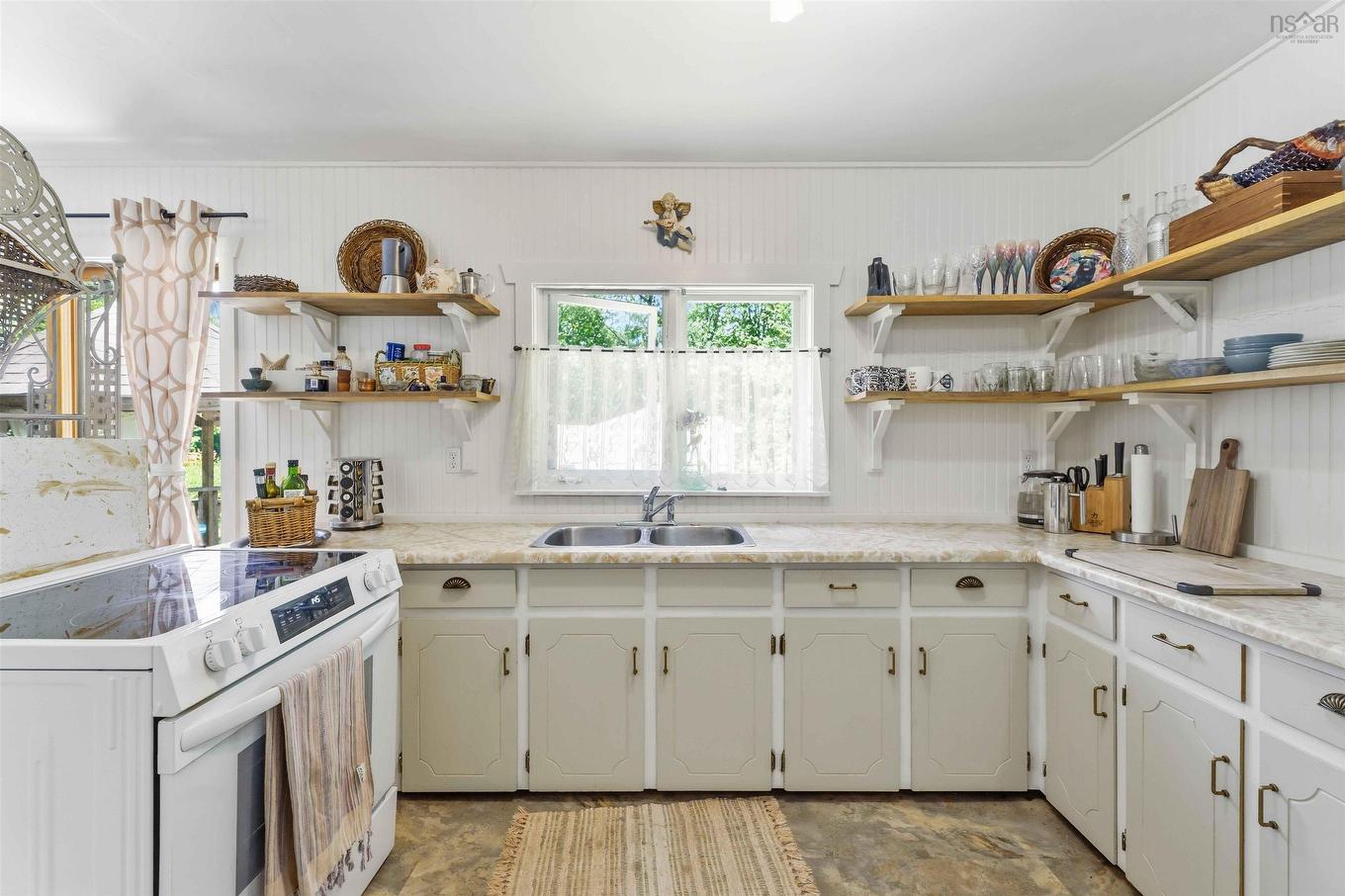 46 Campbell Avenue, Windsor, NS - Indoor Photo Showing Kitchen With Double Sink
