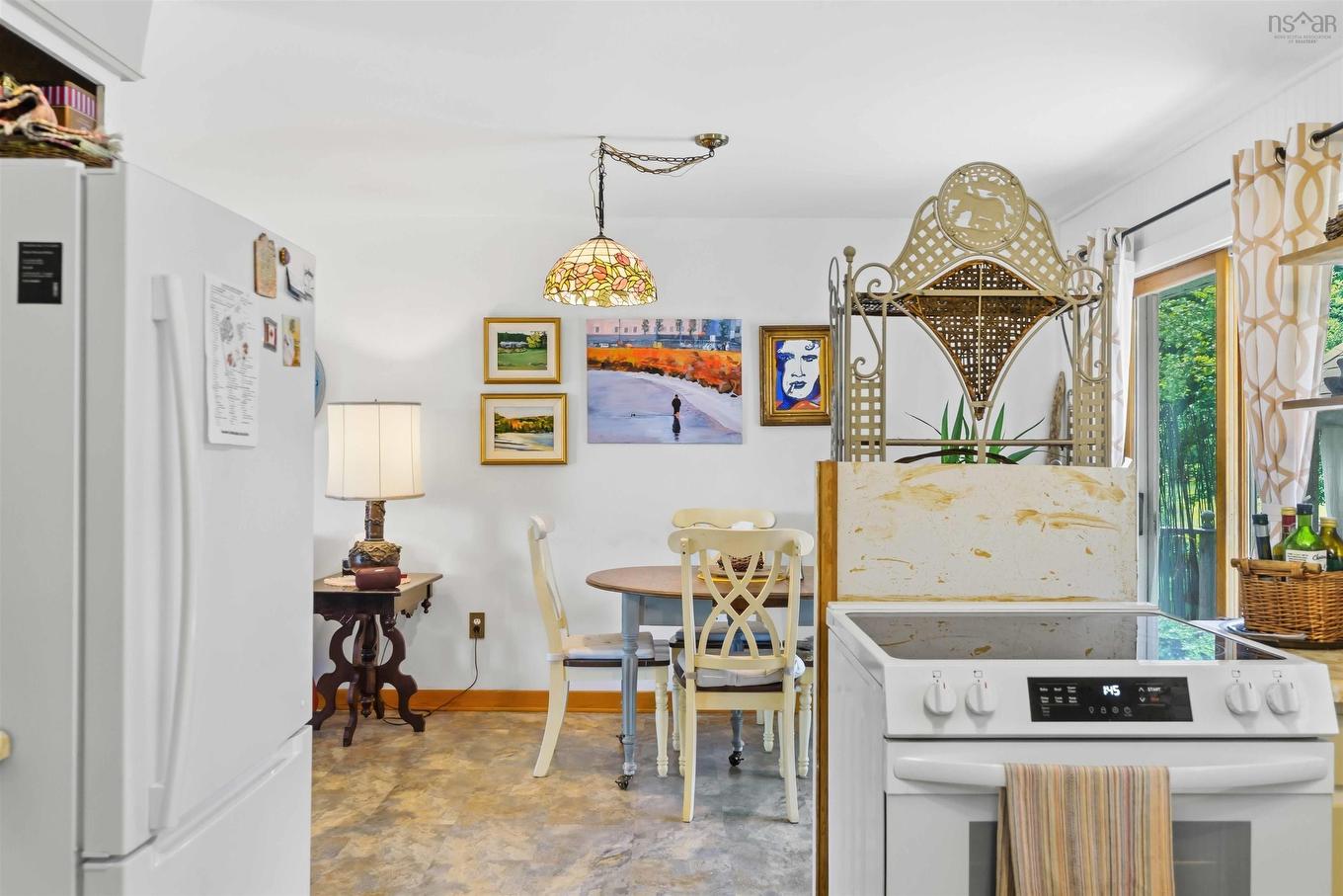 46 Campbell Avenue, Windsor, NS - Indoor