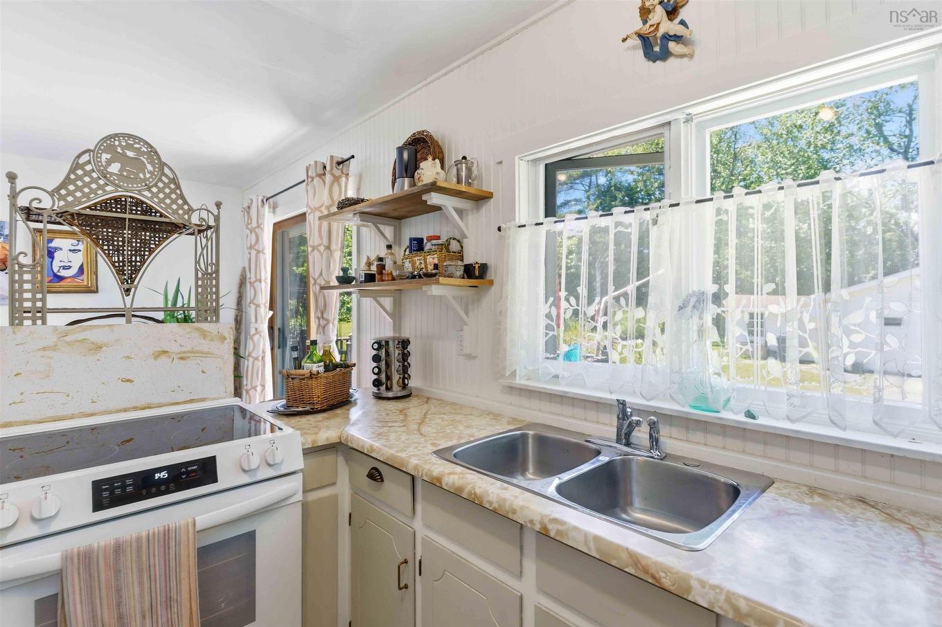 46 Campbell Avenue, Windsor, NS - Indoor Photo Showing Kitchen With Double Sink