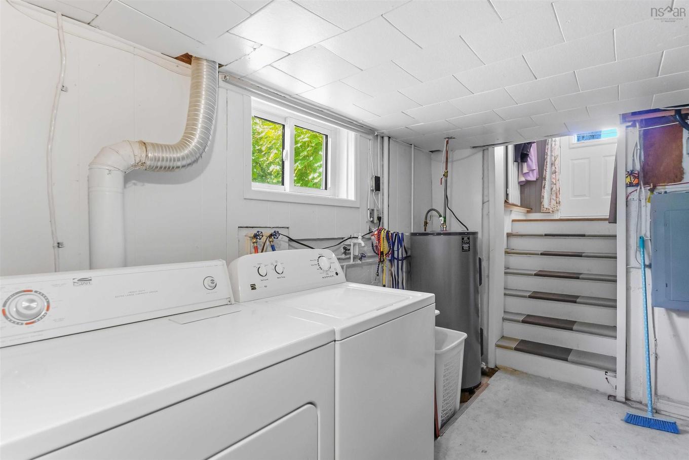 46 Campbell Avenue, Windsor, NS - Indoor Photo Showing Laundry Room