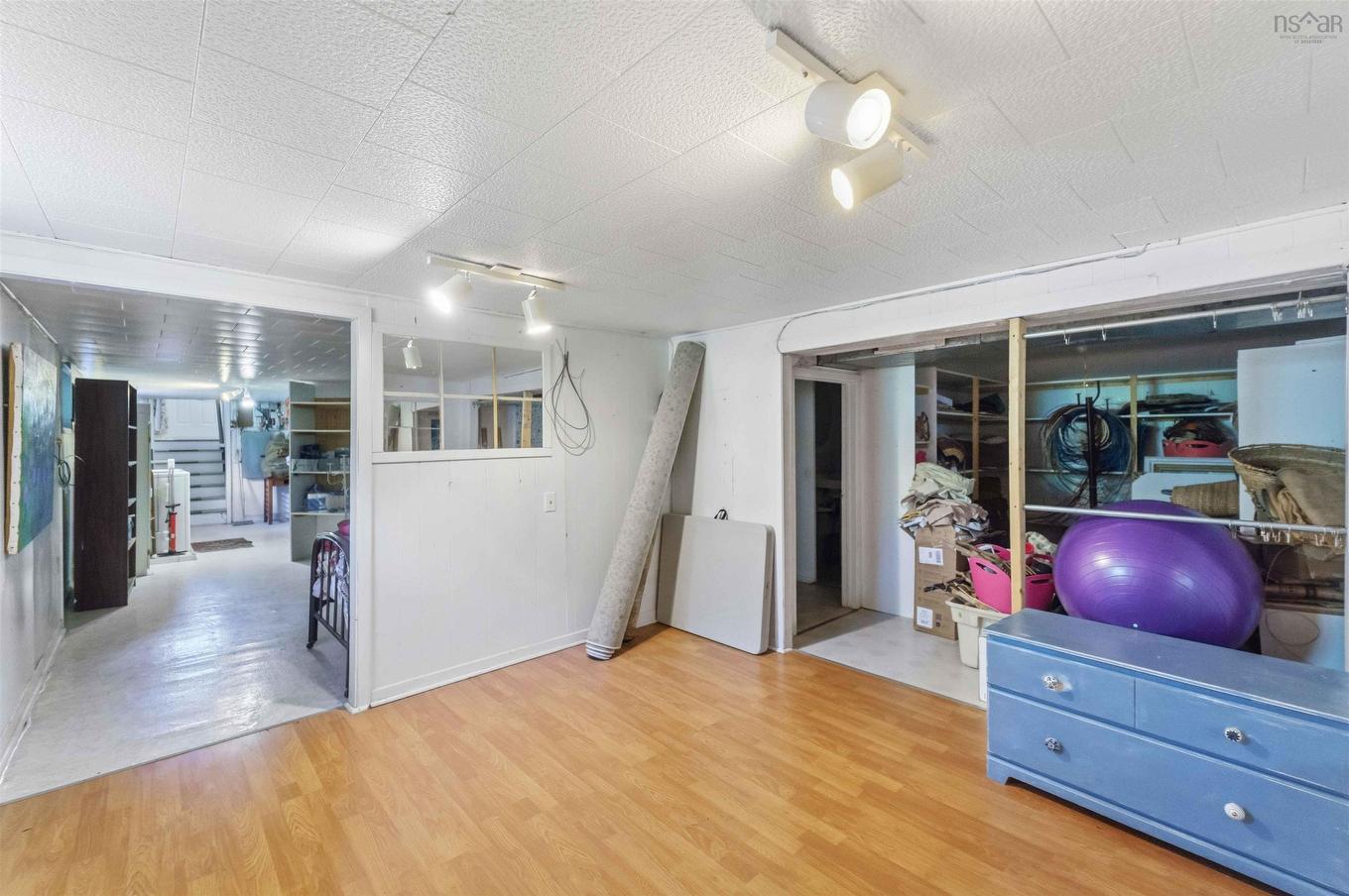 46 Campbell Avenue, Windsor, NS - Indoor