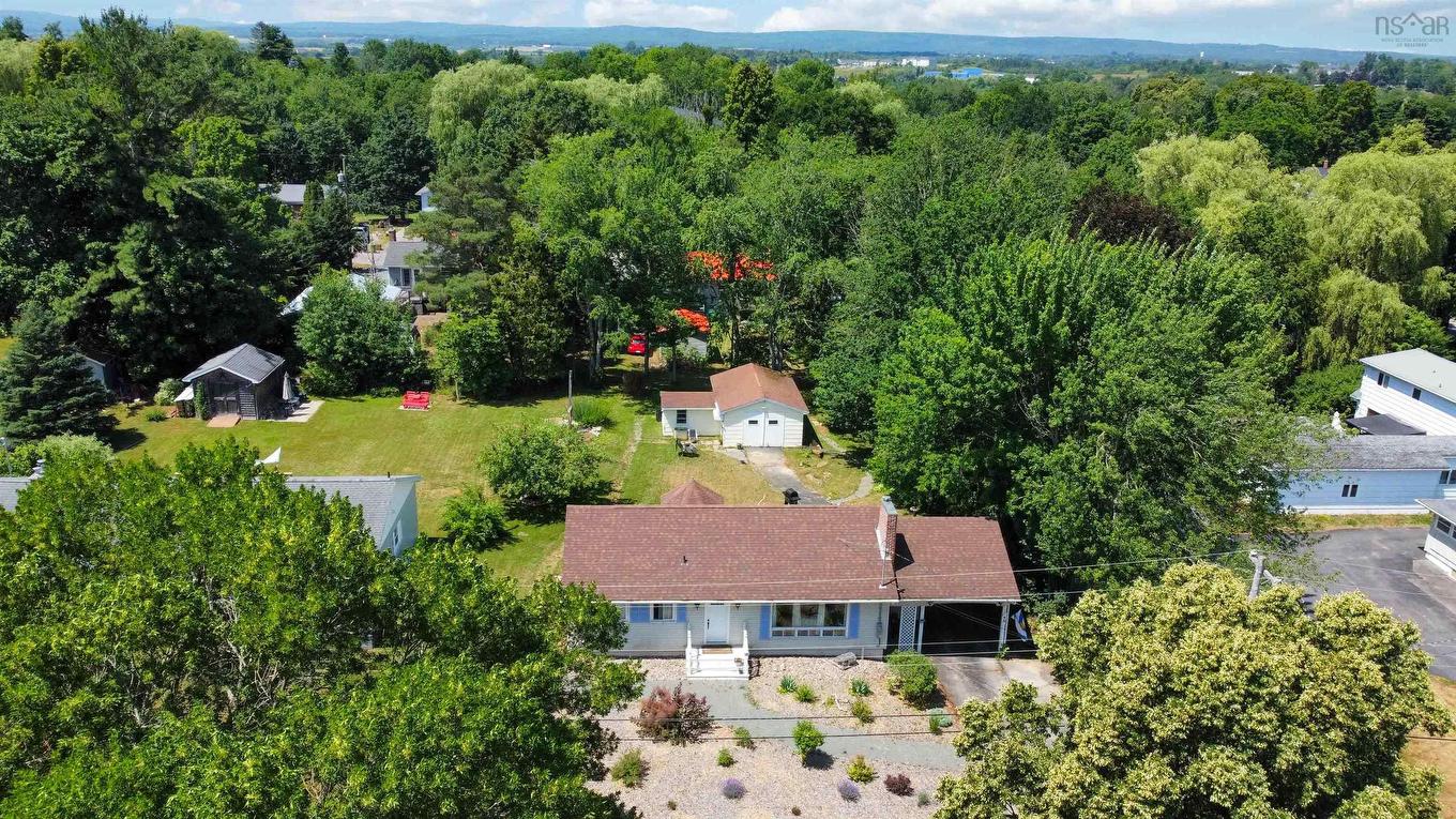 46 Campbell Avenue, Windsor, NS - Outdoor