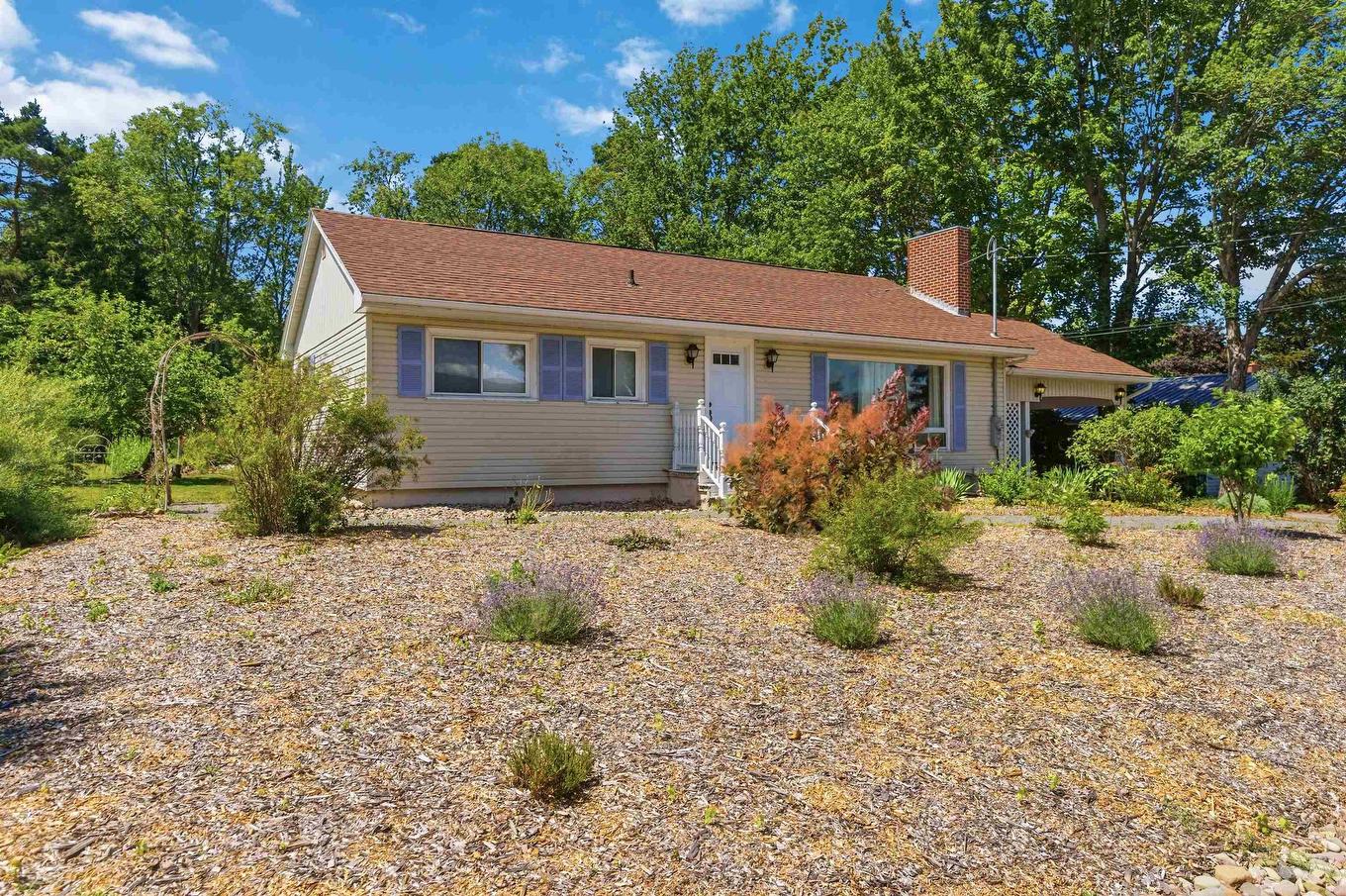 46 Campbell Avenue, Windsor, NS - Outdoor