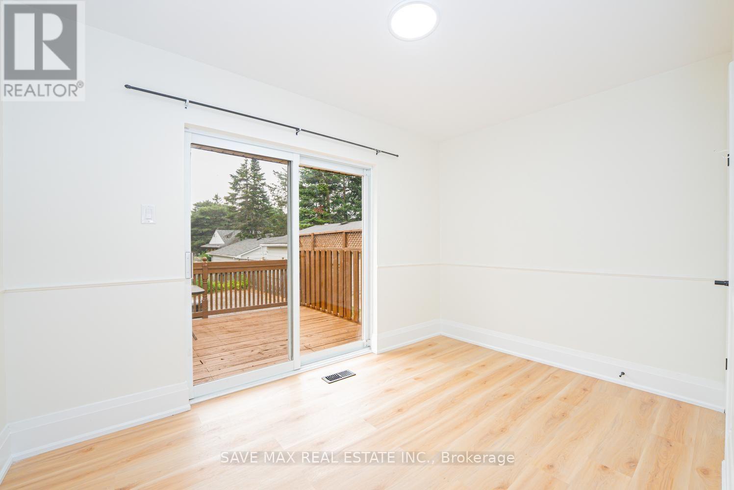 191 Clark Avenue, Kitchener, ON - Indoor Photo Showing Other Room