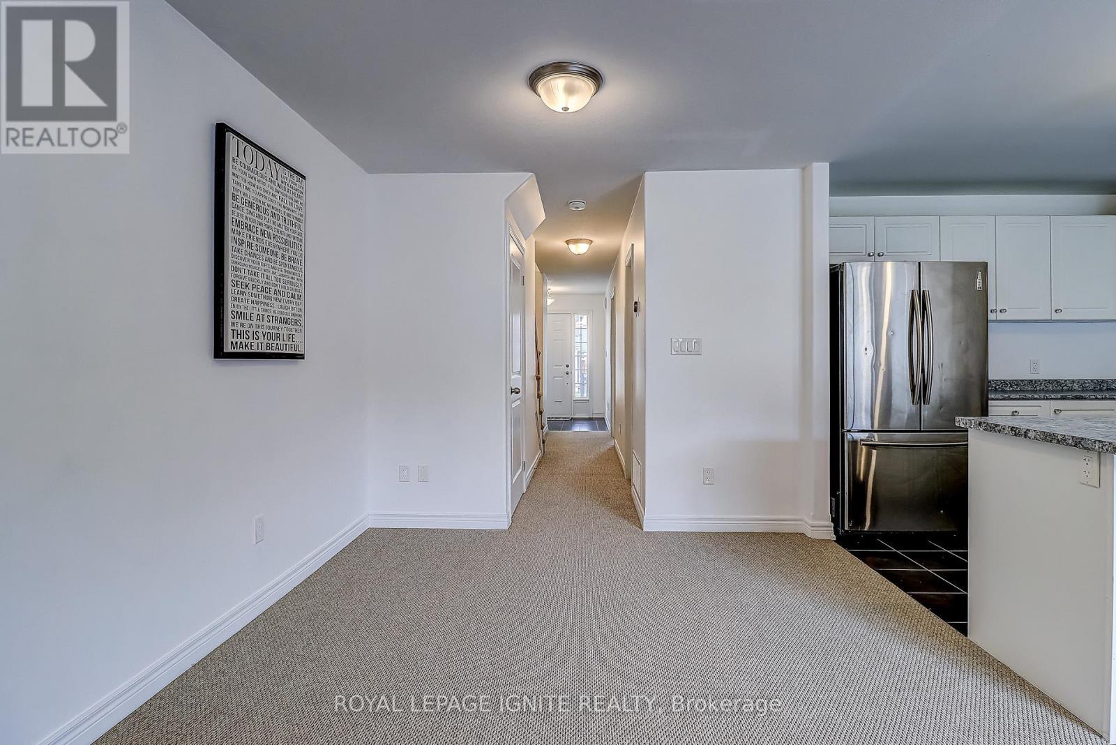 931 Broadway Boulevard, Peterborough, ON - Indoor