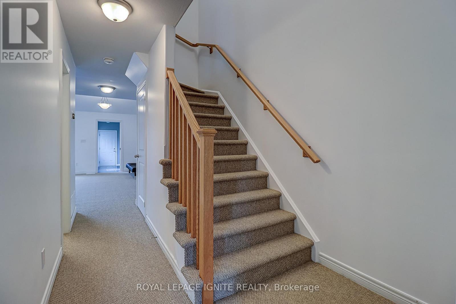 931 Broadway Boulevard, Peterborough, ON - Indoor Photo Showing Other Room