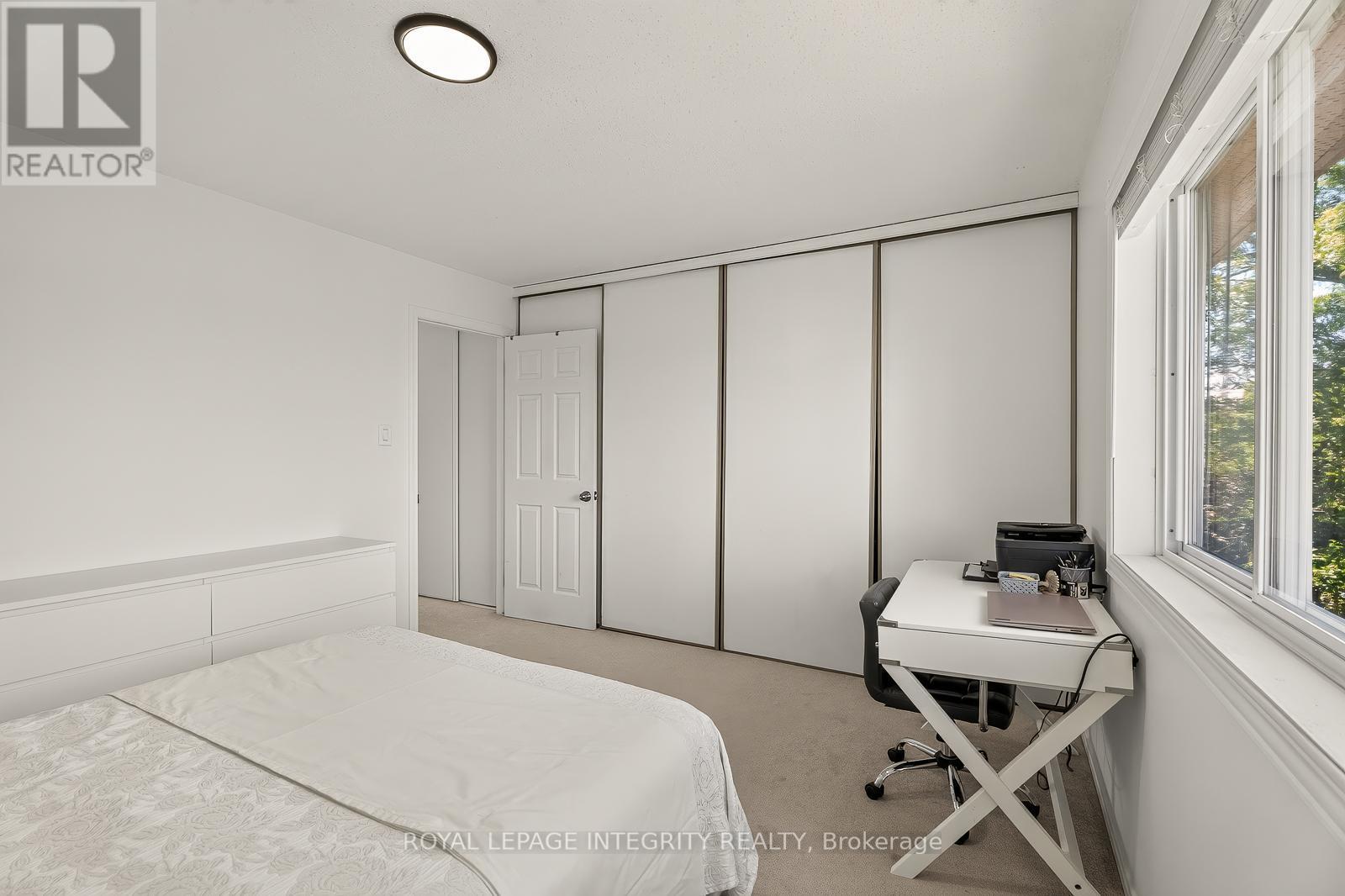 16 Stamford Private, Ottawa, ON - Indoor