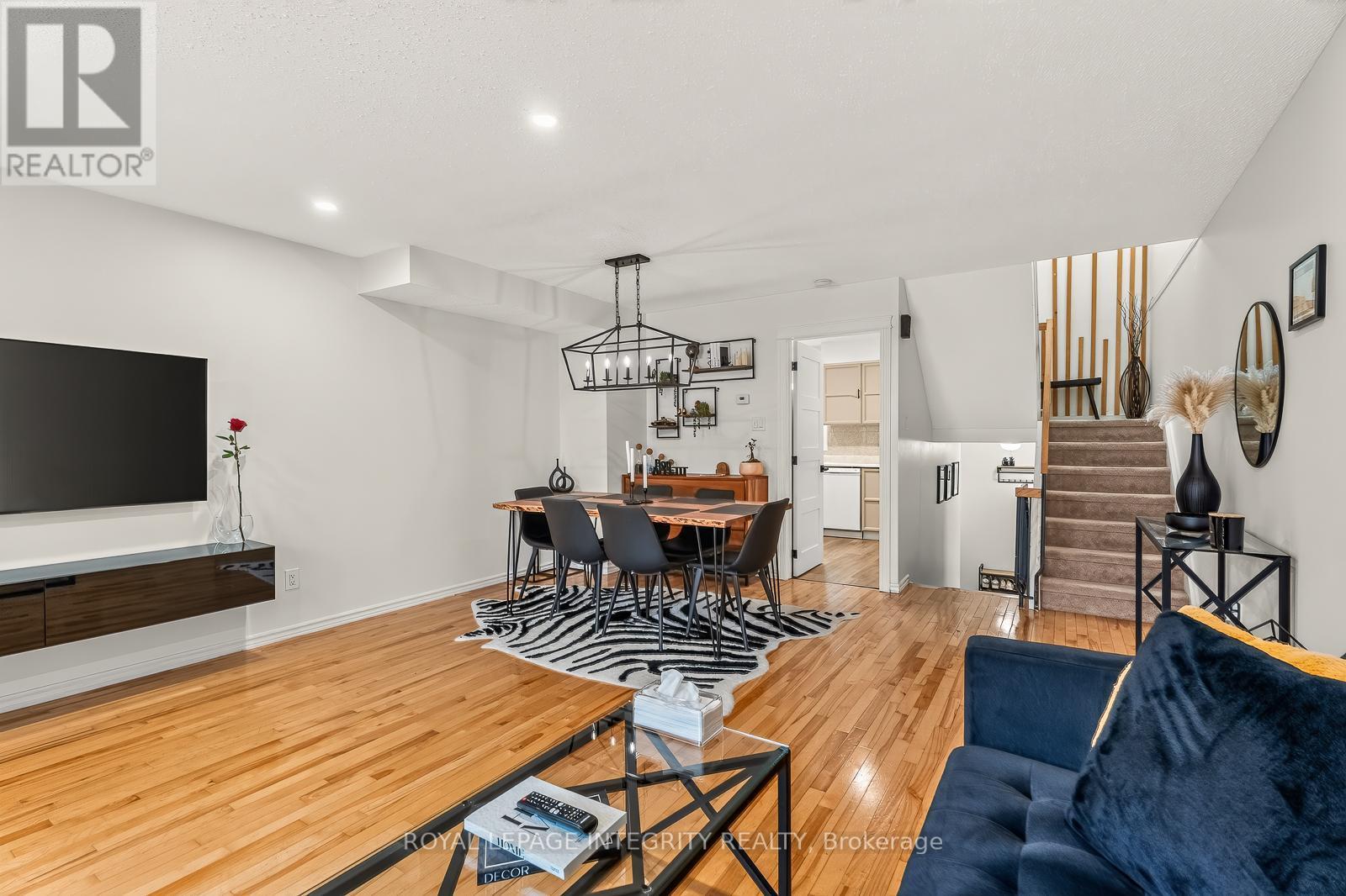16 Stamford Private, Ottawa, ON - Indoor