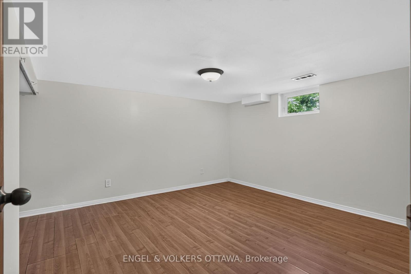2445 Alta Vista Drive, Ottawa, ON - Indoor Photo Showing Other Room