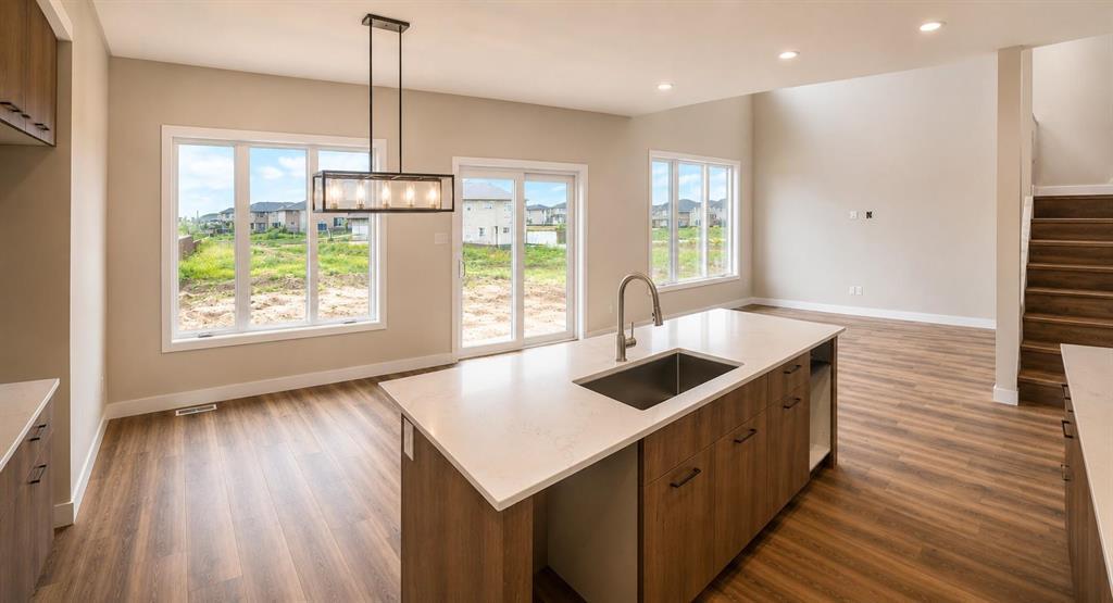2 Crocus Place, West St Paul, MB - Indoor Photo Showing Kitchen