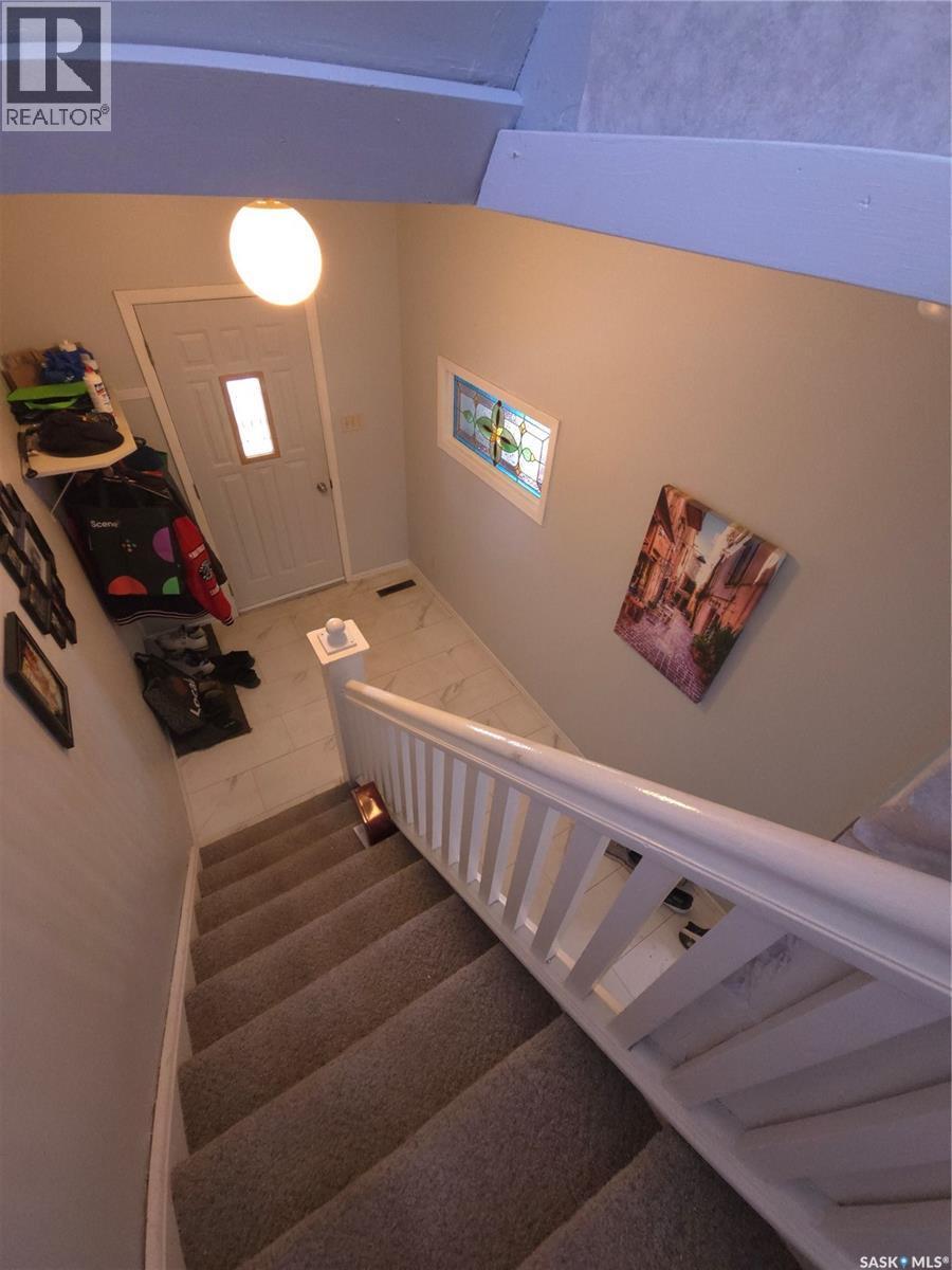 36 21St Street E, Prince Albert, SK - Indoor Photo Showing Other Room