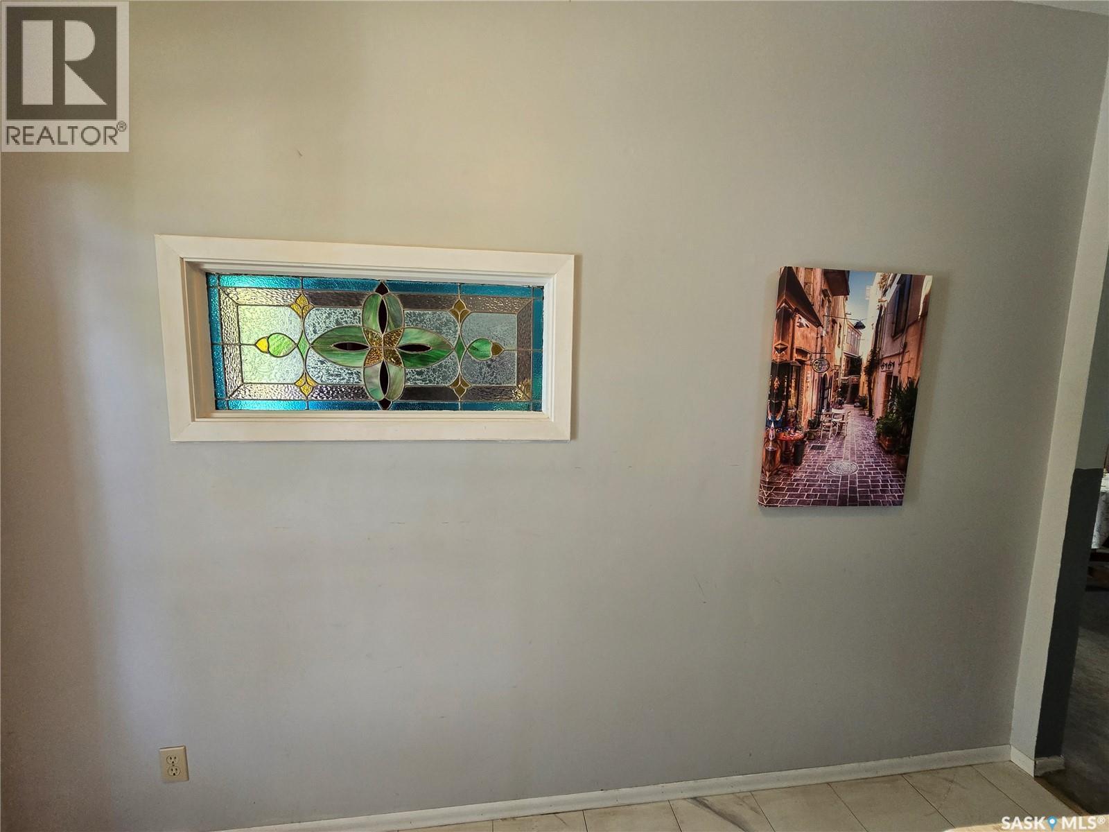 36 21St Street E, Prince Albert, SK - Indoor Photo Showing Other Room