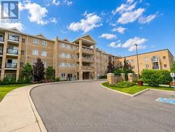 307 - 481 RUPERT AVENUE Whitchurch-Stouffville, ON L4A 1T7