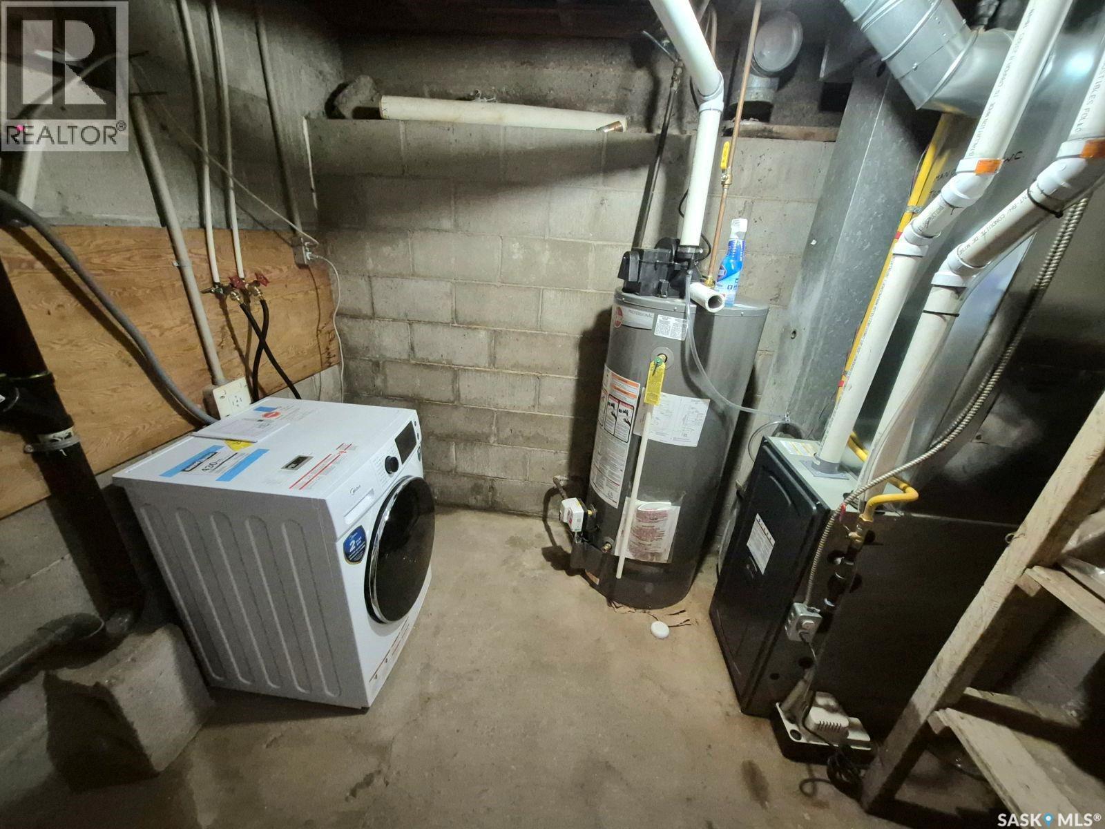 310 Main Street, White Fox, SK - Indoor Photo Showing Laundry Room