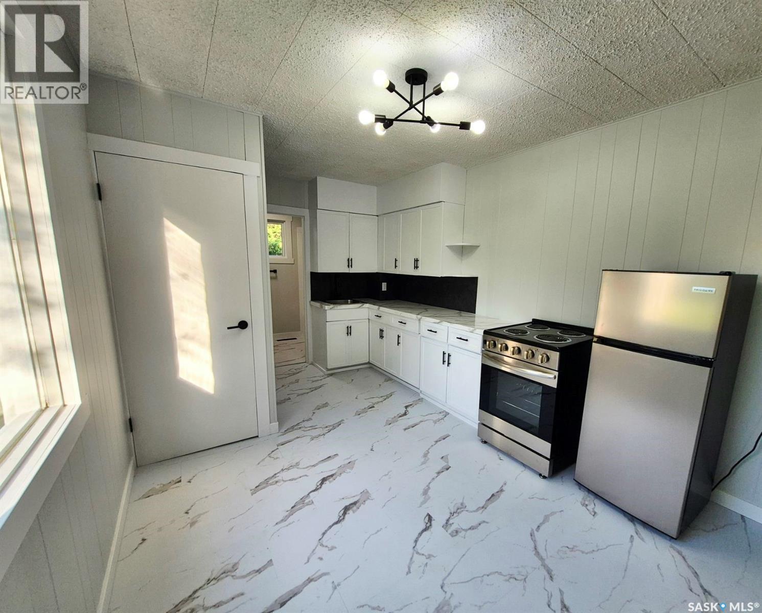 310 Main Street, White Fox, SK - Indoor