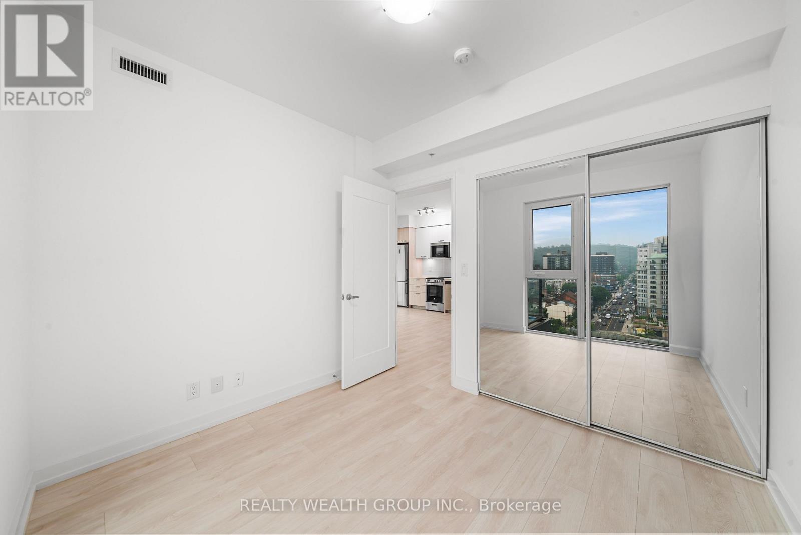 1224 - 75 James Street S, Hamilton, ON - Indoor Photo Showing Other Room