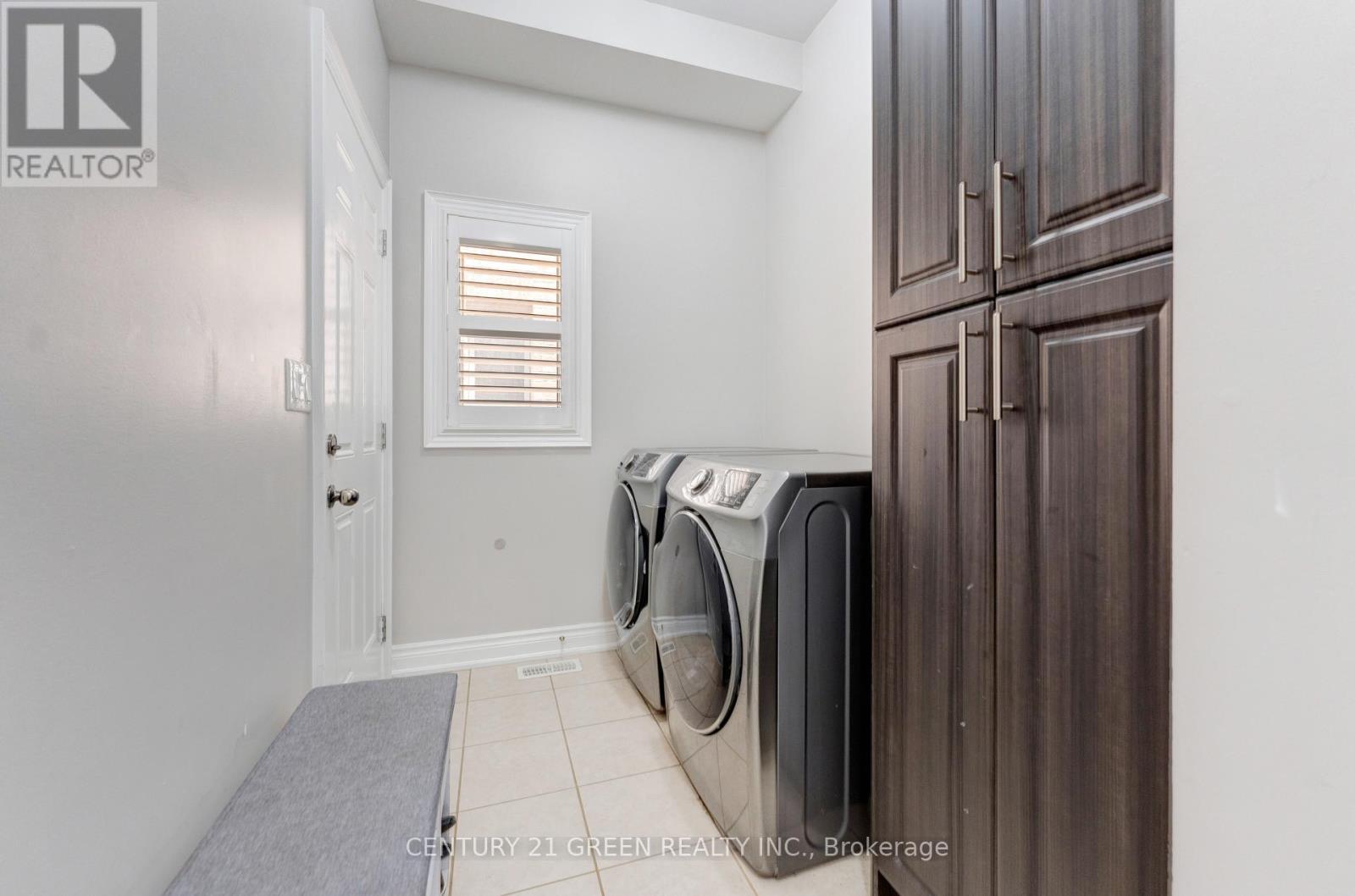 3 Lisson Crescent, Brampton, ON - Indoor Photo Showing Laundry Room