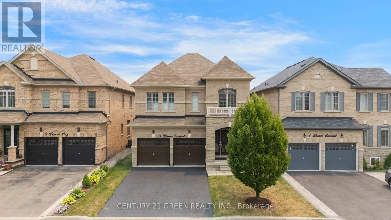 3 Lisson Crescent, Brampton, ON - Outdoor With Facade