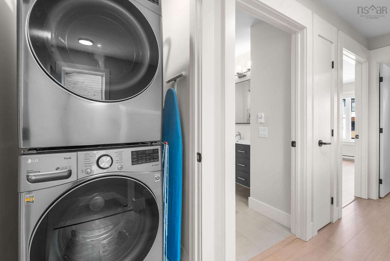 91 Honeygold Drive, Halifax, NS - Indoor Photo Showing Laundry Room