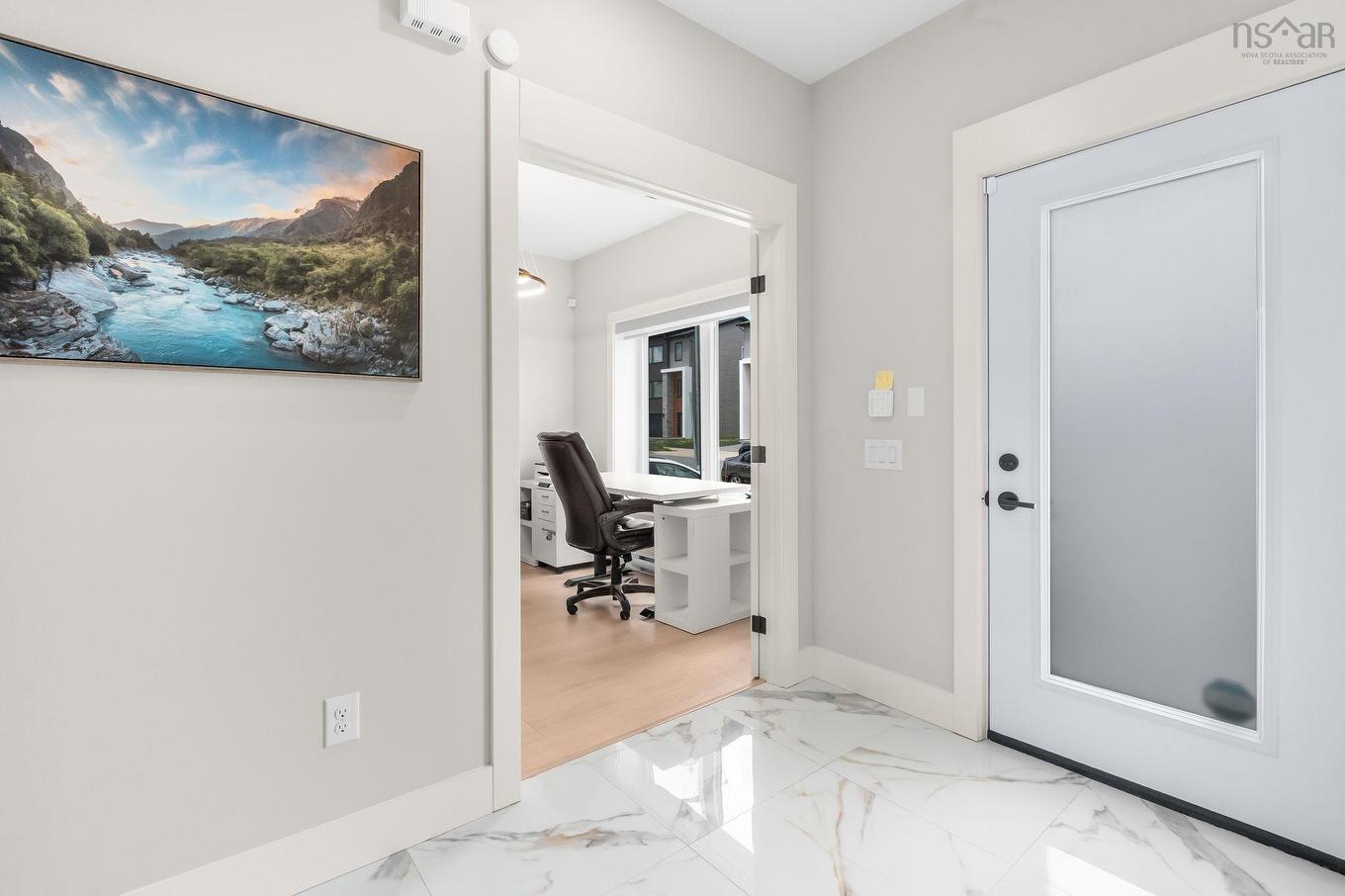 91 Honeygold Drive, Halifax, NS - Indoor