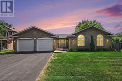 1401 HOLY CROSS BOULEVARD Cornwall, ON K6H 6Z5
