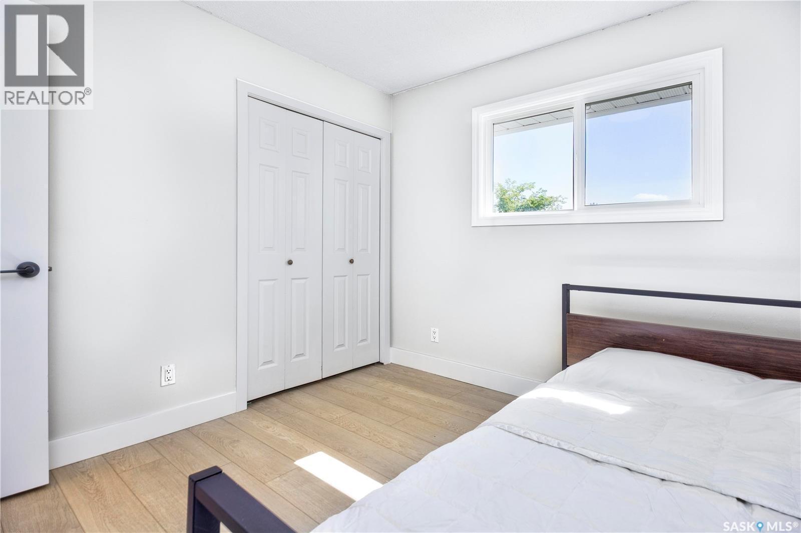 1614 Mckercher Drive, Saskatoon, SK - Indoor Photo Showing Bedroom