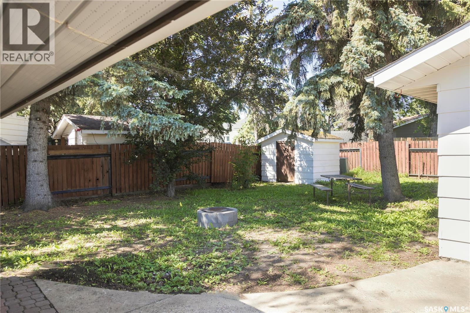 1614 Mckercher Drive, Saskatoon, SK - Outdoor