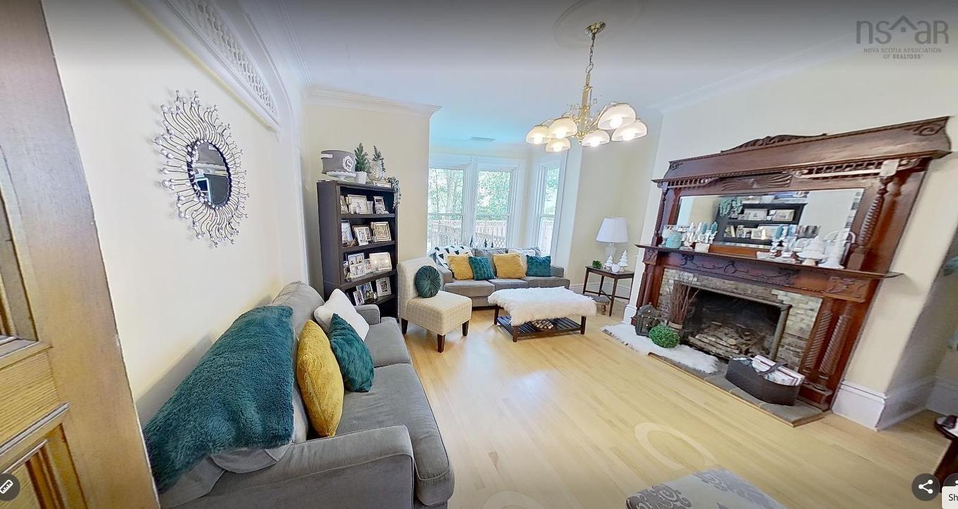 44 John Street, Shelburne, NS - Indoor Photo Showing Living Room With Fireplace