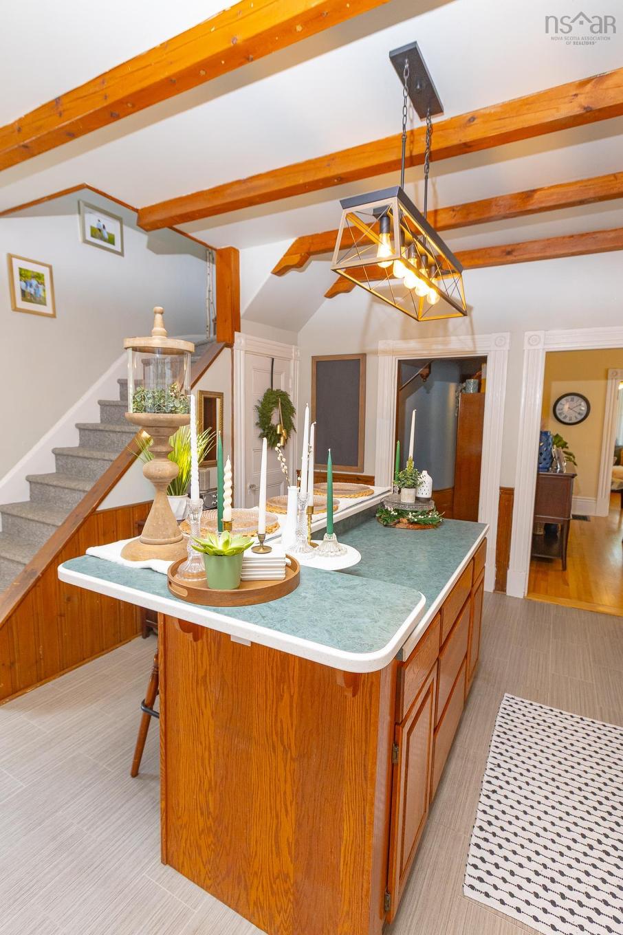 44 John Street, Shelburne, NS - Indoor