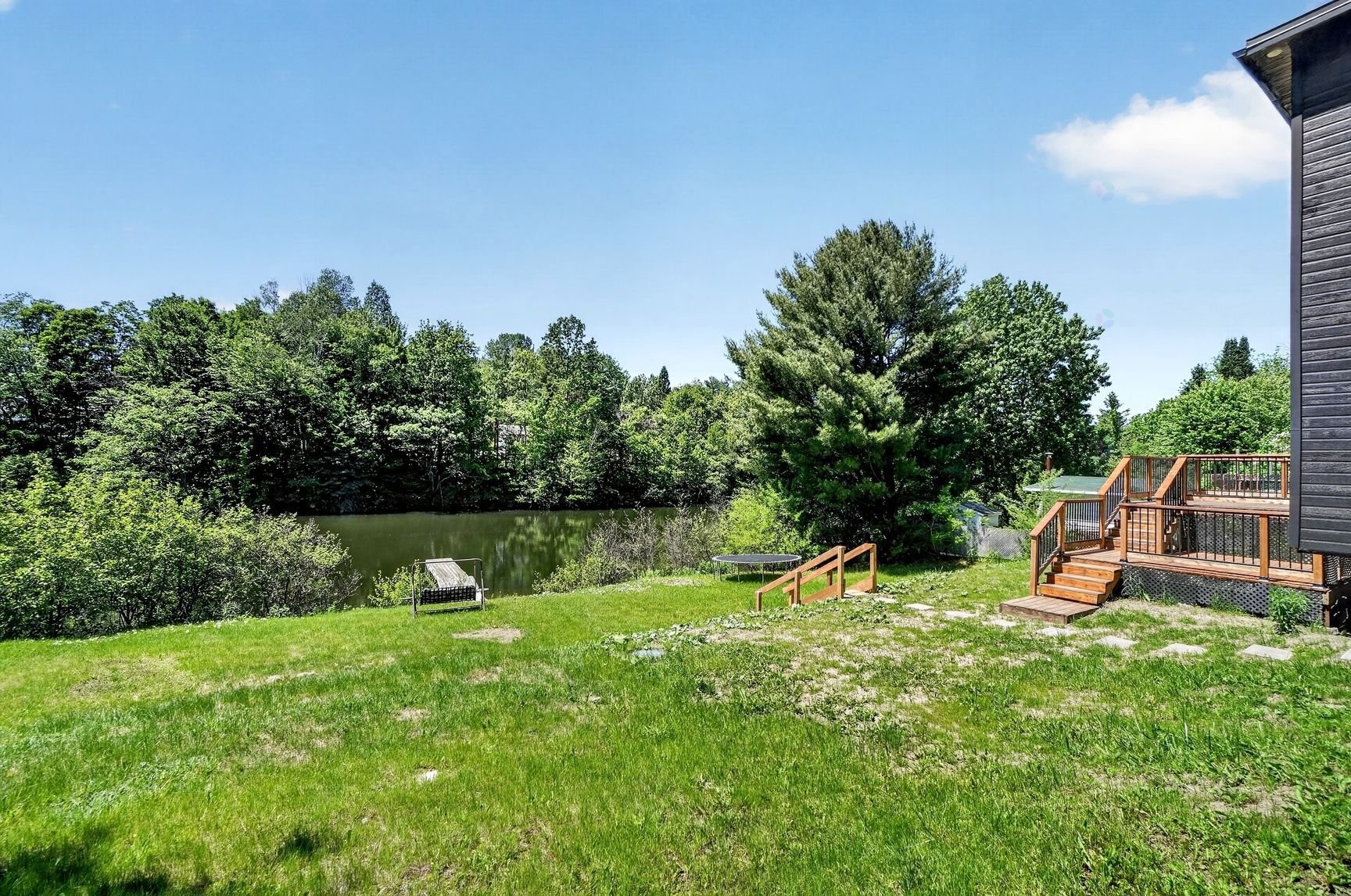 Cour - 405 Rue De La Montagne, Saint-Calixte, QC - Outdoor